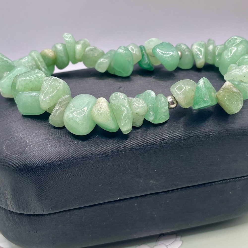 Elegant Natural Green Aventurine Stone Stretch Bracelet. Size 7